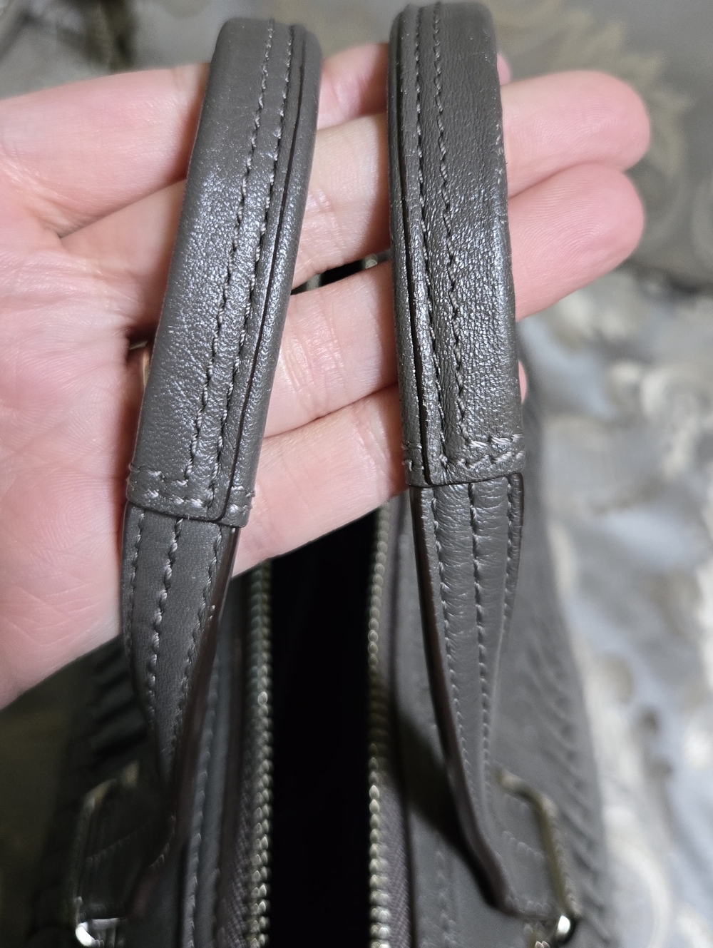 Coach RARE* Taylor Gathered Leather Alexis Carryall Tote (same size large Rowan) - Picture 8 of 14